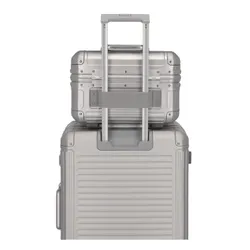 Косметичка / дорожная сумка Travelite Next Beautycase - silver