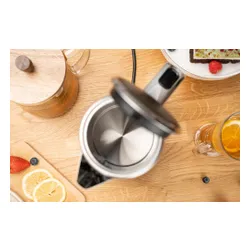 Электрический чайник Zelmer Elegant Line серебряно-черный