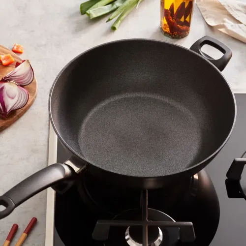 FISSLER Adamant 32 cm - patelnia / wok nieprzywierający