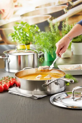 DEMEYERE Atlantis 24 cm - patelnia ze stali nierdzewnej z pokrywką