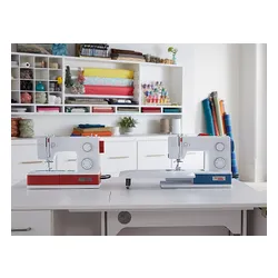 Maszyna do szycia BERNETTE 05 Academy Heavy Duty