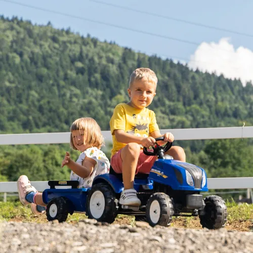 Falk Traktor na Pedały New Holland z Przyczepą i Otwieraną Maską 2-5 lat
