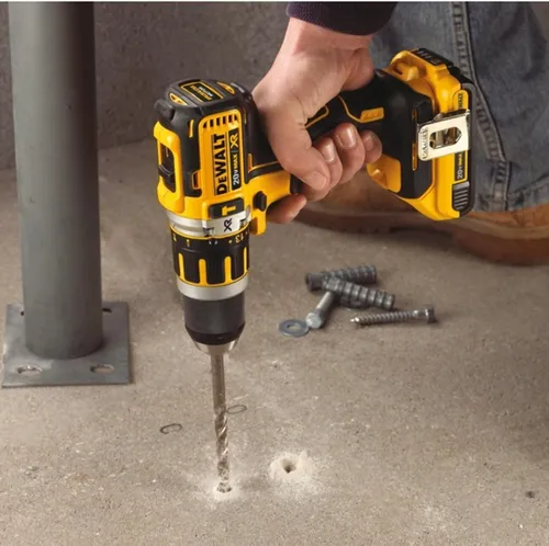 DeWalt Dcd795d2 18V 2 x 2 Ah baterie reîncărcabilă