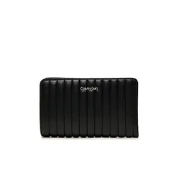 Calvin Klein Большой женский бумажник Mini Line Quilt Medium Bifold Wallet K60K613063