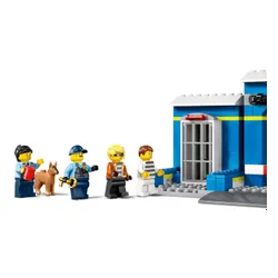 Конструктор LEGO City 60370 полицейский участок-погоня