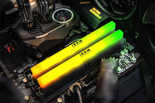 Pamięć GoodRam IRDM RGB, DDR4, 16 GB, 3600MHz, CL18 (IRG-36D4L18S/16GDC)