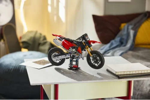 LEGO TECHNIC 42238 Motocykl Ducati Desmo450 MX Factory, zestaw klocków 10+