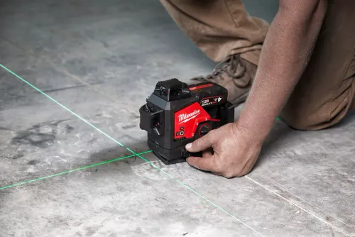 Akumulatorowy laser krzyżowy Milwaukee M12 3PL-401C