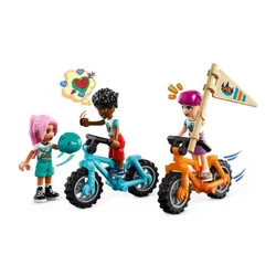 Конструктор LEGO Friends 42624 уютные коттеджи в летнем лагере