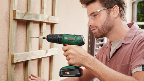 Wiertarko-wkrętarka udarowa BOSCH EasyImpact 18V-40 Zestaw