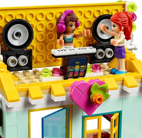 Конструктор Lego Friends пляжный домик (41428)