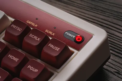 Klawiatura mechaniczna 8BitDo Mechanical Keyboard Fami Edition Kailh Box Brown V2 Brązowy