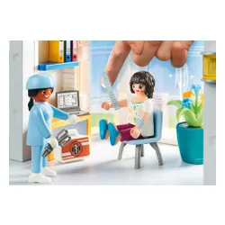 Donanımlı Playmobil Hastanesi (70191)