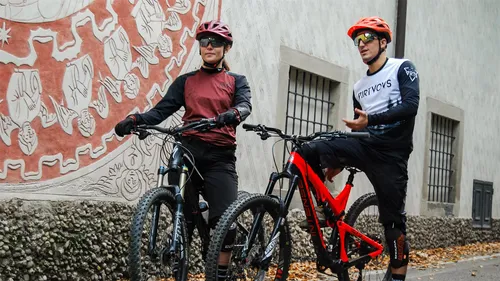 Kask rowerowy LIMAR Alben