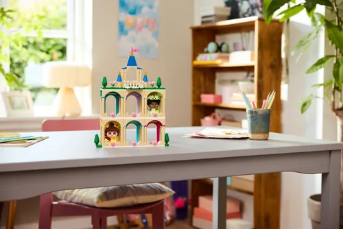 LEGO 43291 Disney Princess Mała Bella i Tiana z zamkiem