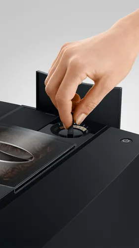 Ekspres JURA E8 Cosmic Black (ED)