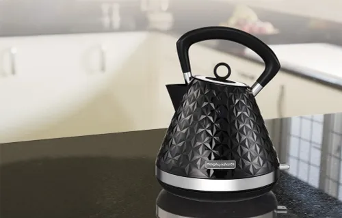 Czajnik elektryczny MORPHY RICHARDS 108131 Czarny