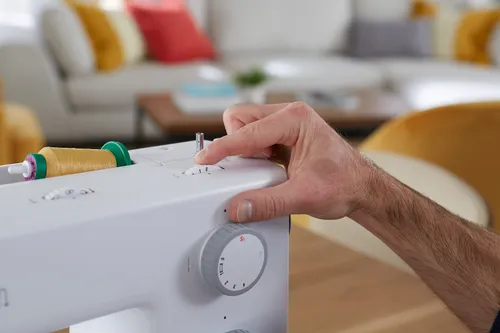 Maszyna do szycia BERNETTE 05 Academy Heavy Duty + Torba na maszynę