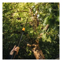 Teleskopowy sekator uniwersalny Żyrafa Fiskars PowerGear X UPX86