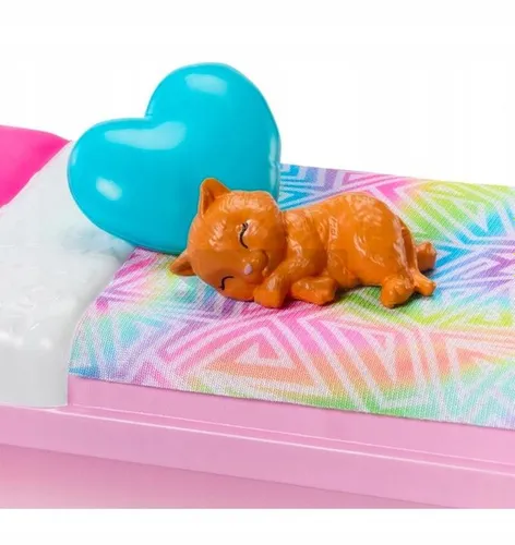 LALKA BARBIE POKÓJ ZABAW duży zestaw 2 lalki, piesek, kotek + akcesoria HYT64