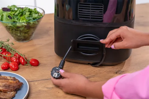 Air Fryer Frytkownica beztłuszczowa GÖTZE & JENSEN AF600X 6l z okienkiem do obserwacji postępów gotowania