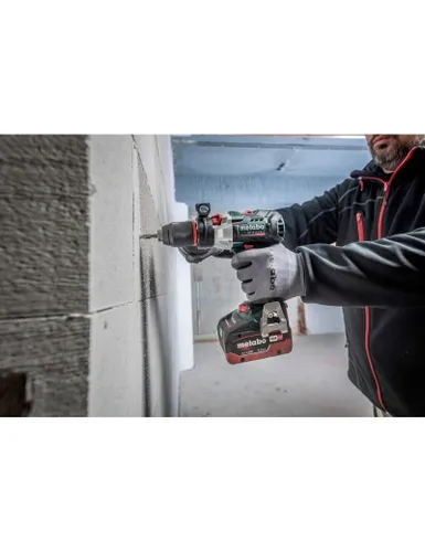 Metabo SB 18 LTX BL ve 2x2 zımbalayıcı. 5Ah