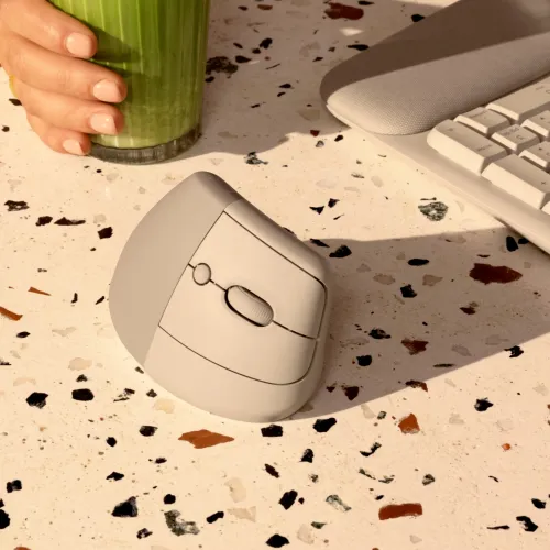 Myszka Logitech Lift Dla praworęcznych Piaskowy