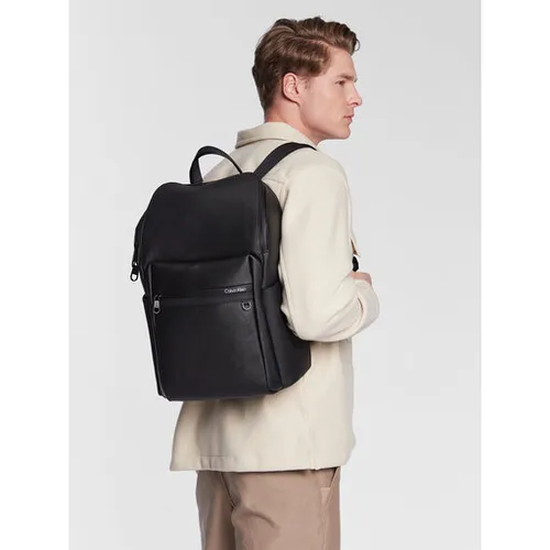 Calvin Klein Daily Tech Rucsac pentru BP w / Rainwood K50k510022 dolari