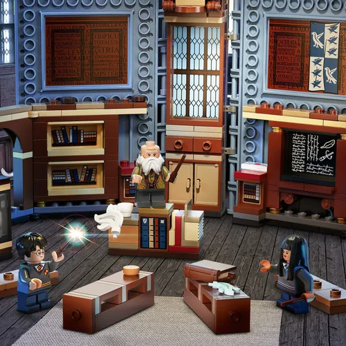 LEGO Harry Potter Chwile z Hogwartu: zajęcia z zaklęć i uroków 76385