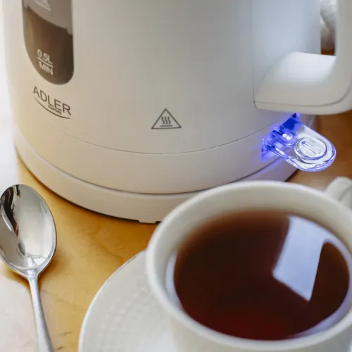 ADLER Strix AD 1379w 1,7 l - czajnik elektryczny bezprzewodowy plastikowy