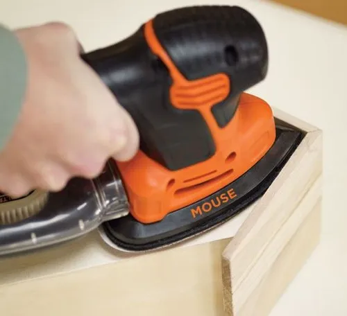 Дельташлифовальная машина BlackDecker KA2500K