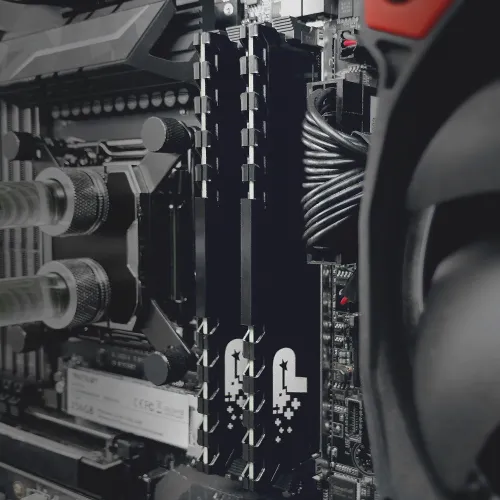 Pamięć RAM Patriot Signature Premium DDR4 16GB 2666 CL19 Czarny