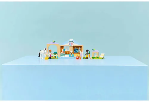 LEGO 42696 Friends Lecznica dla zwierząt