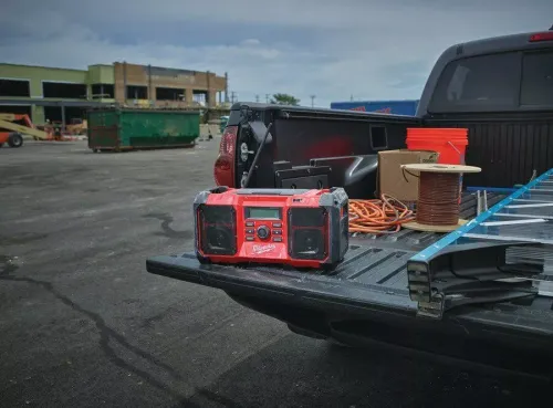 Radio budowlane Milwaukee M18JSRDAB+-0