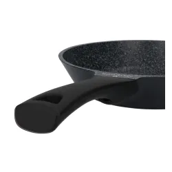 ZWIEGER Black Stone 20 cm - patelnia nieprzywierająca