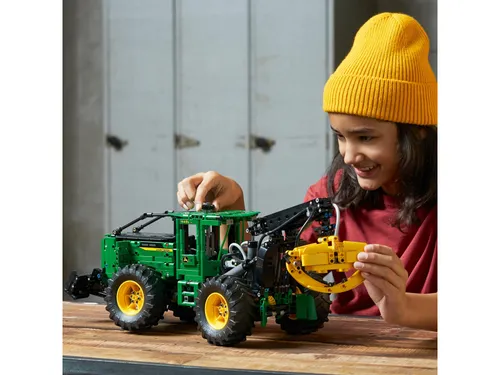 LEGO Technic 42157 John Deere 948L-II Traktörü