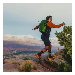 Спортивный рюкзак Osprey Daylite Plus - зеленый пояс / зеленый козырек