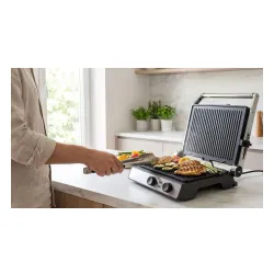 Grill elektryczny Łucznik EG 0215 S 690cm2