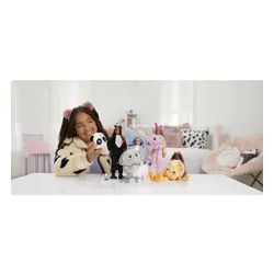 Lalka Barbie w przebraniu pandy HHG22