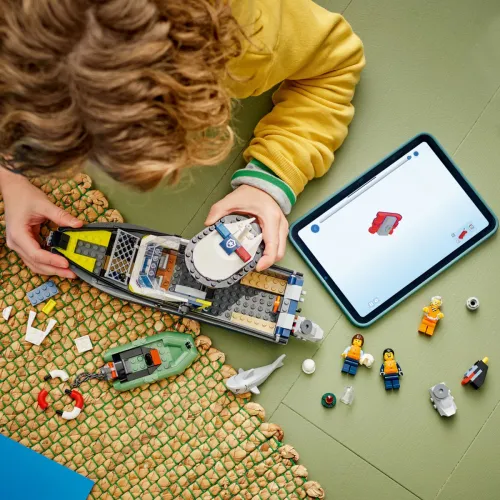 LEGO Klocki City 60456 Pościg łodzią policyjną
