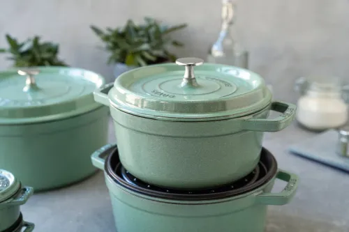 STAUB La Cocotte 2,6 l - garnek żeliwny z pokrywką