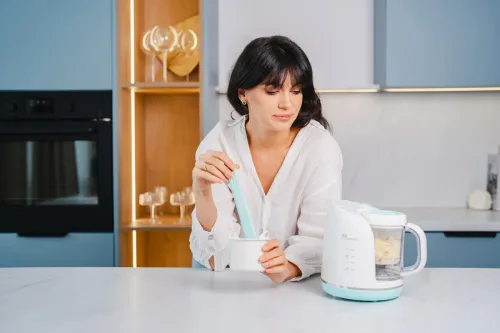Blender dla dzieci Momini TinyJar 4w1