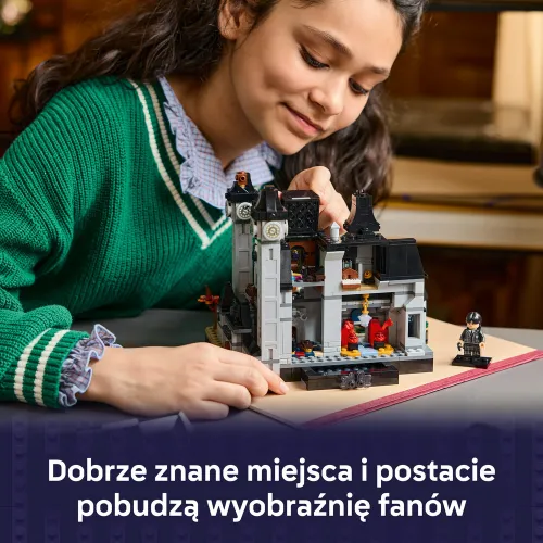 LEGO 76788 Wednesday Akademia Nevermore
