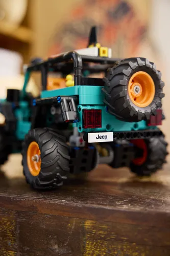 LEGO 42227 Technic SUV Jeep Wrangler Rubicon