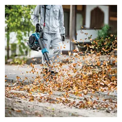 Dmuchawa/odkurzacz akumulatorowy Makita XGT UB003GZ