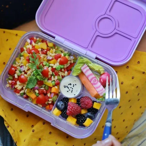 Średnia śniadaniówka / lunchbox Yumbox Panino - power pink/rainbow tray