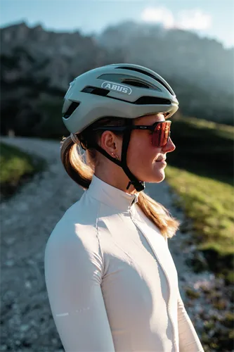 Kask rowerowy ABUS Taipan