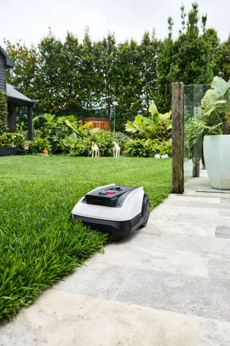 Robot koszący ECOVACS Goat O500 Panorama sterowanie Bluetooth/Wi-Fi