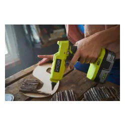 Pistolet do klejenia Ryobi R18GLU-0