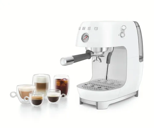 Ekspres kolbowy Smeg ECF03WHEU